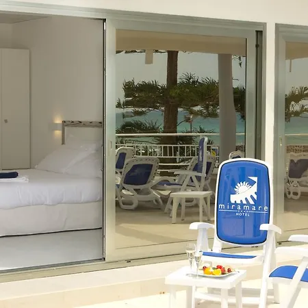 Miramare فندق مارينا دي راغوزا
