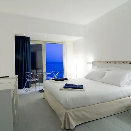 Miramare فندق 4*