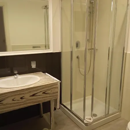 Miramare فندق 4*